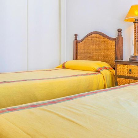 Lovely Apartment In Marbella With Kitchenette エクステリア 写真