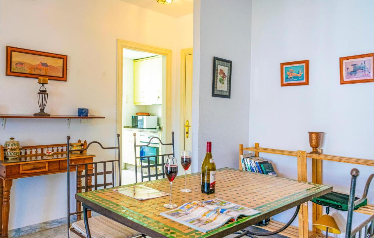 Lovely Apartment In Marbella With Kitchenette エクステリア 写真