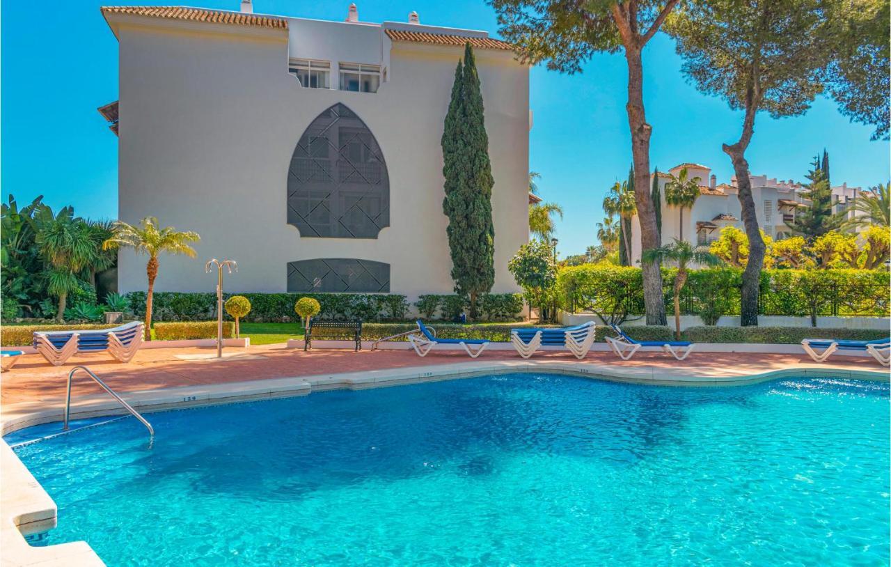 Lovely Apartment In Marbella With Kitchenette エクステリア 写真