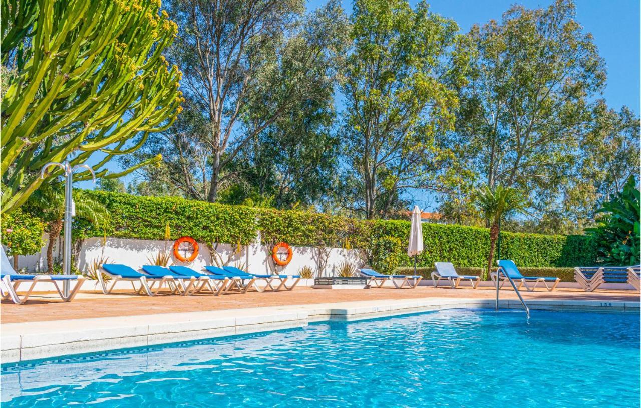 Lovely Apartment In Marbella With Kitchenette エクステリア 写真