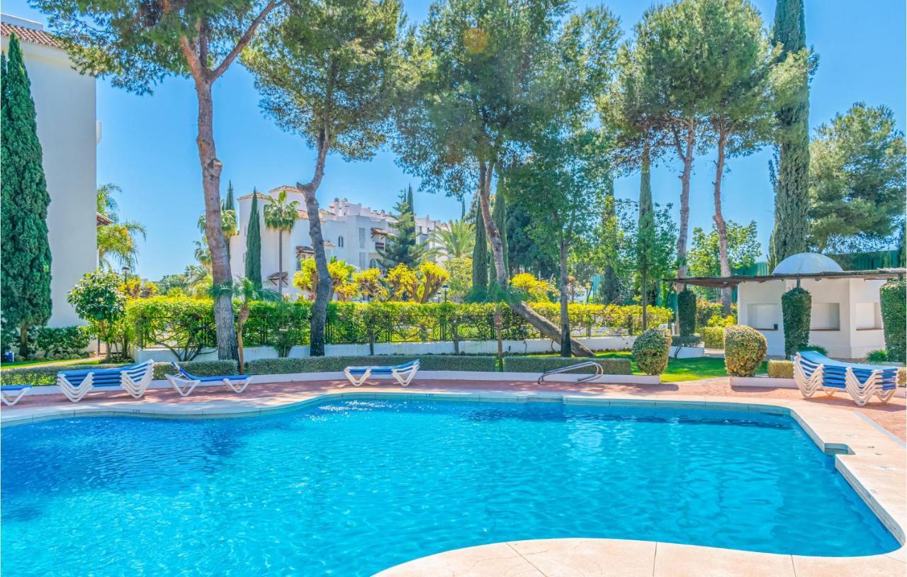 Lovely Apartment In Marbella With Kitchenette エクステリア 写真