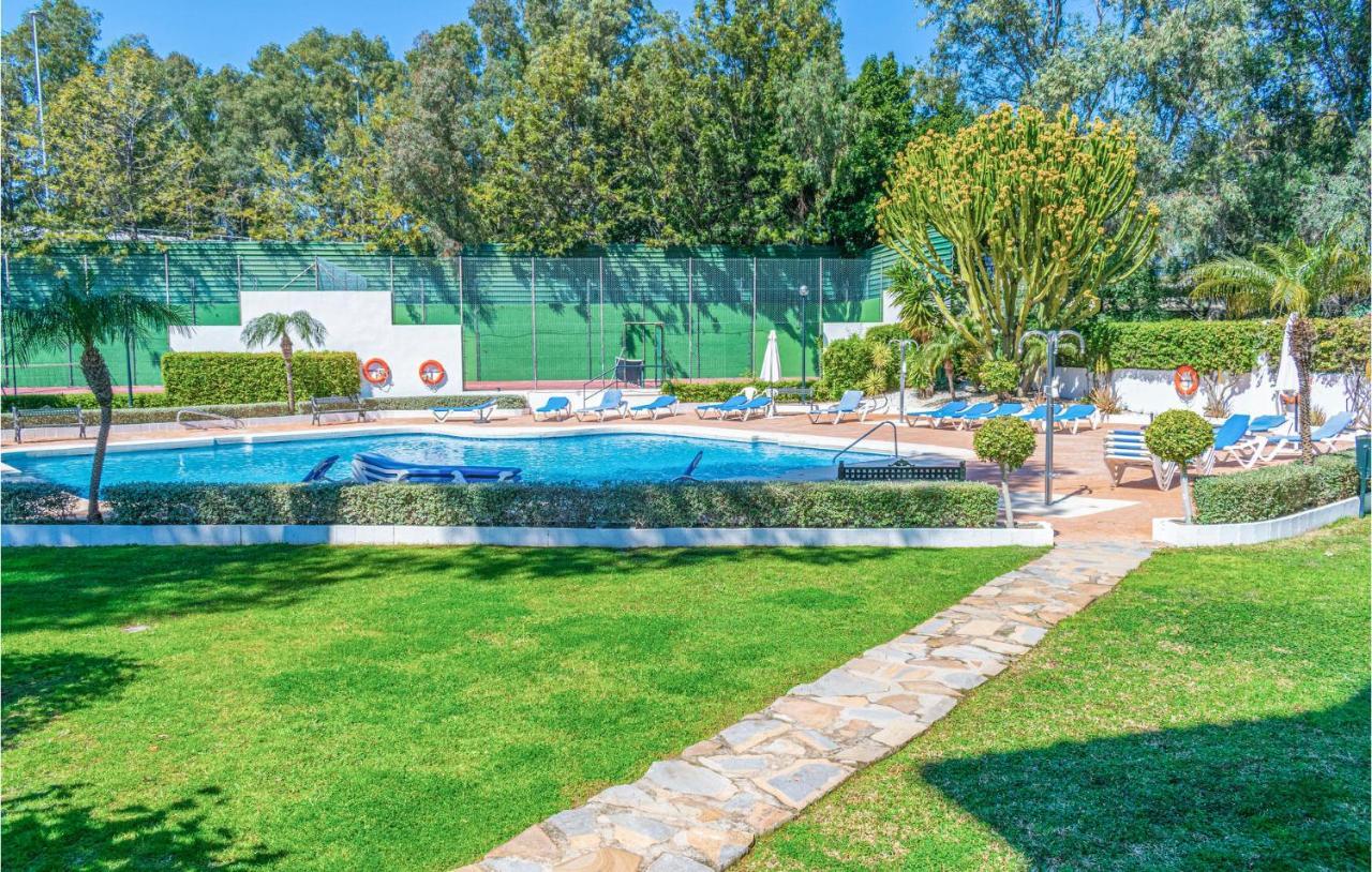 Lovely Apartment In Marbella With Kitchenette エクステリア 写真