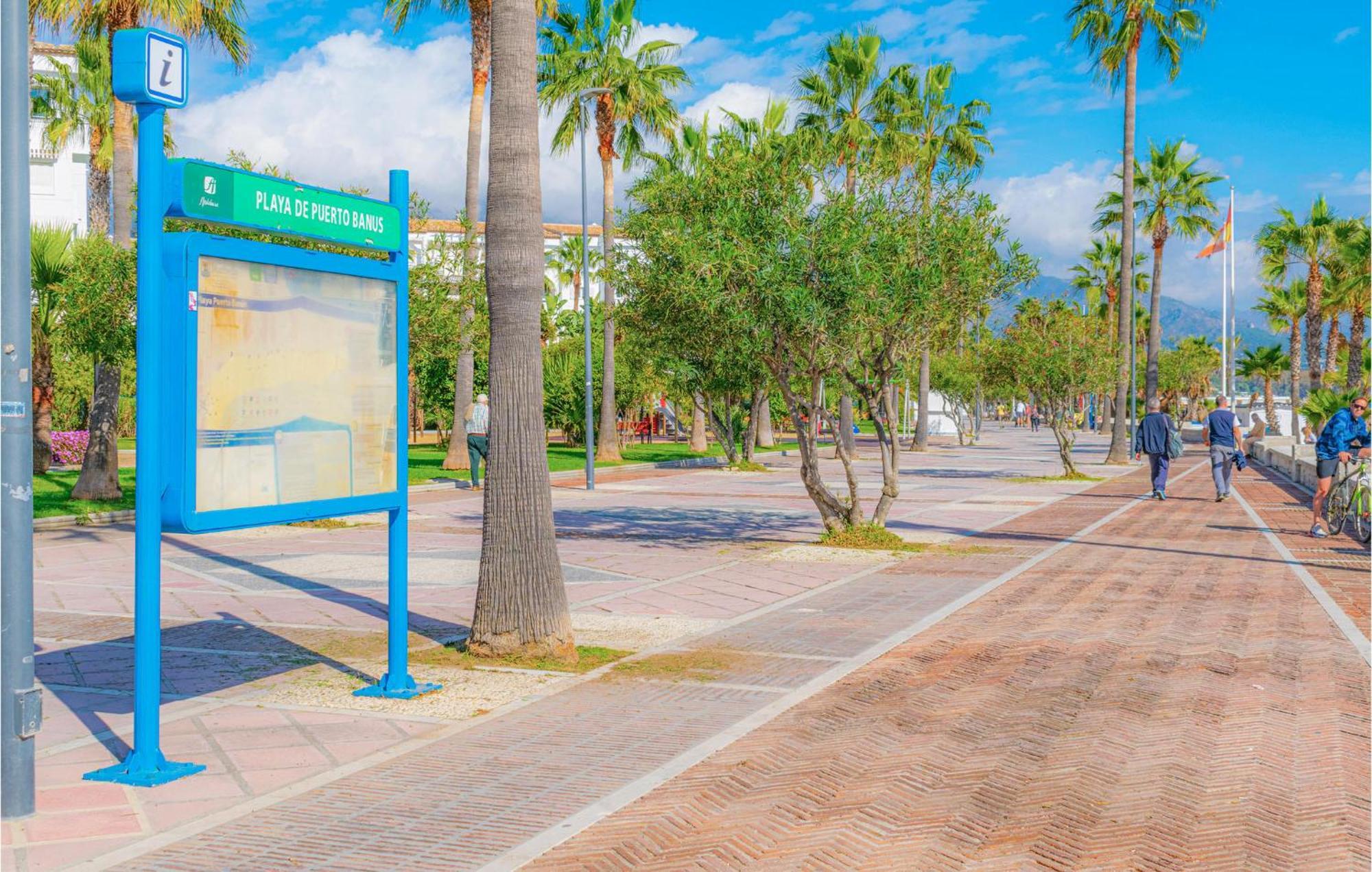 Lovely Apartment In Marbella With Kitchenette エクステリア 写真